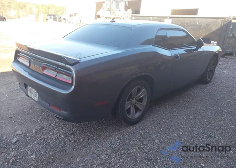 2019 Dodge Challenger Sxt from USA, damaged, VIN 2C3CDZAG3KH691271
